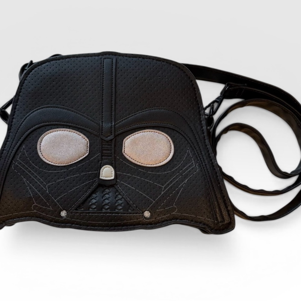 Loungefly Funko Pop! Collaboration Black Darth Vader Crossbody Bag